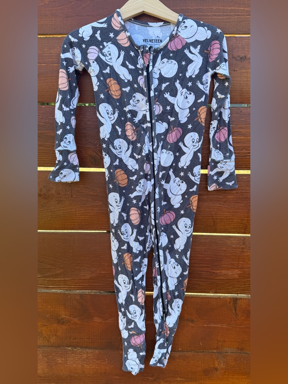 Bunny Knots Velveteen bamboo Casper zippered romper 12-18 months